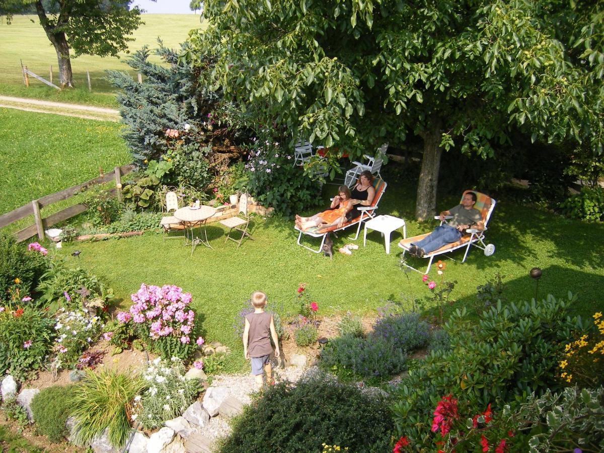 Ferienwohnungen Frick Möggers المظهر الخارجي الصورة